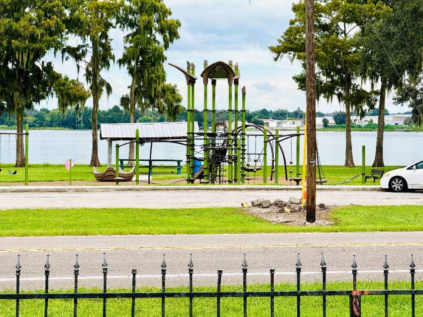 8 Captain Kidd Lane a Winter Haven, FL Mobile or Manufactured Home for Sale
